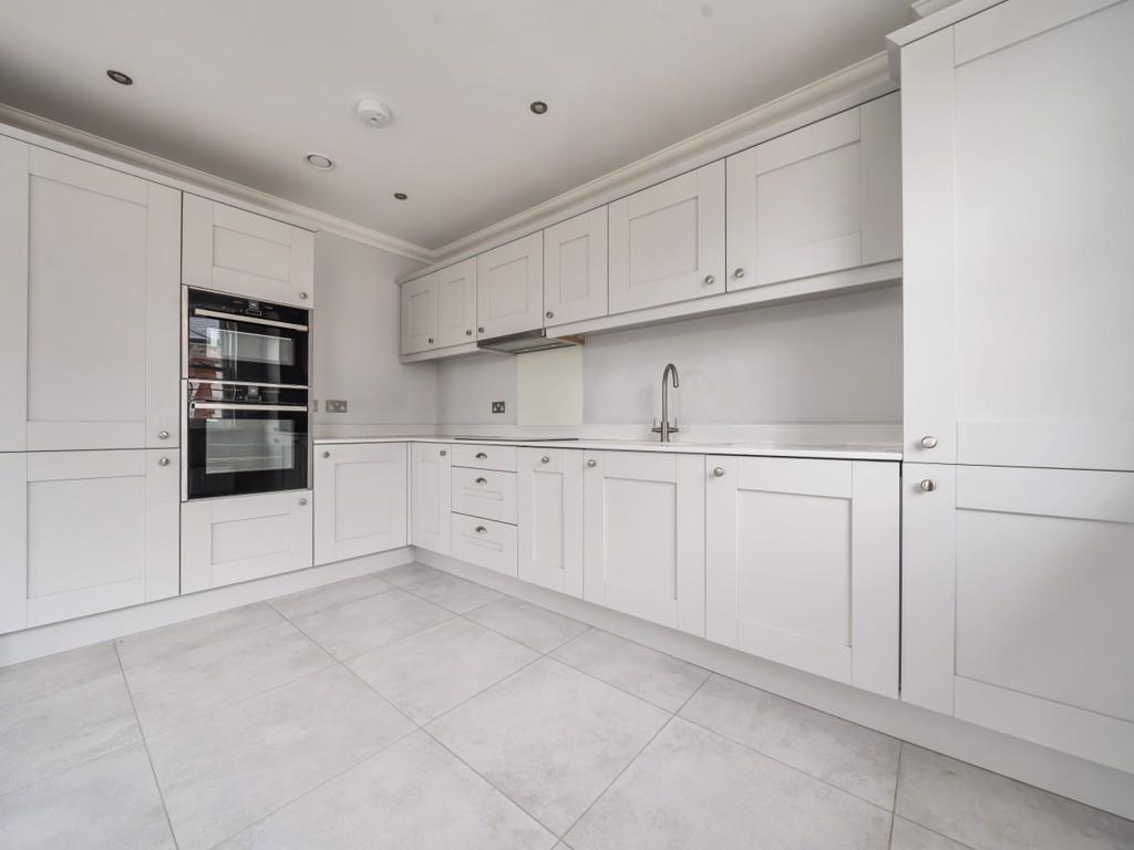 Property Image 384b29f5-3afc-4e1d-b597-56ab9f9e8282