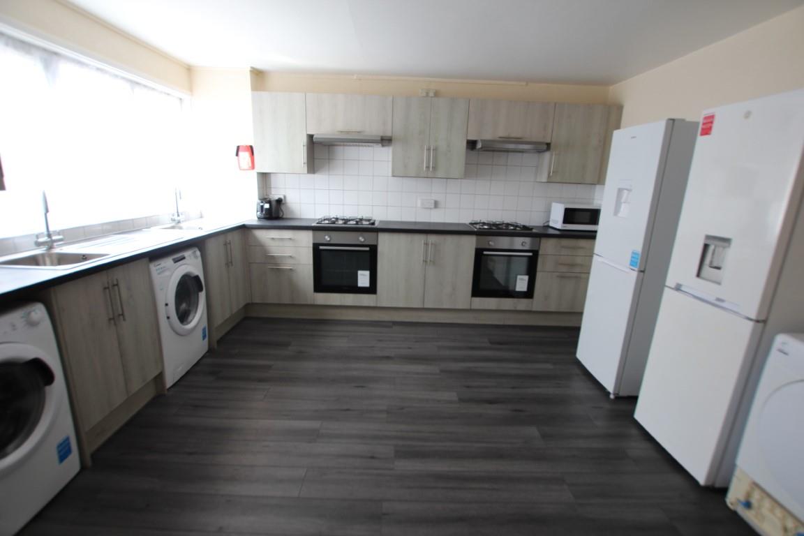 Property Image 385c9b4d-828e-433b-bed8-93386d84036b
