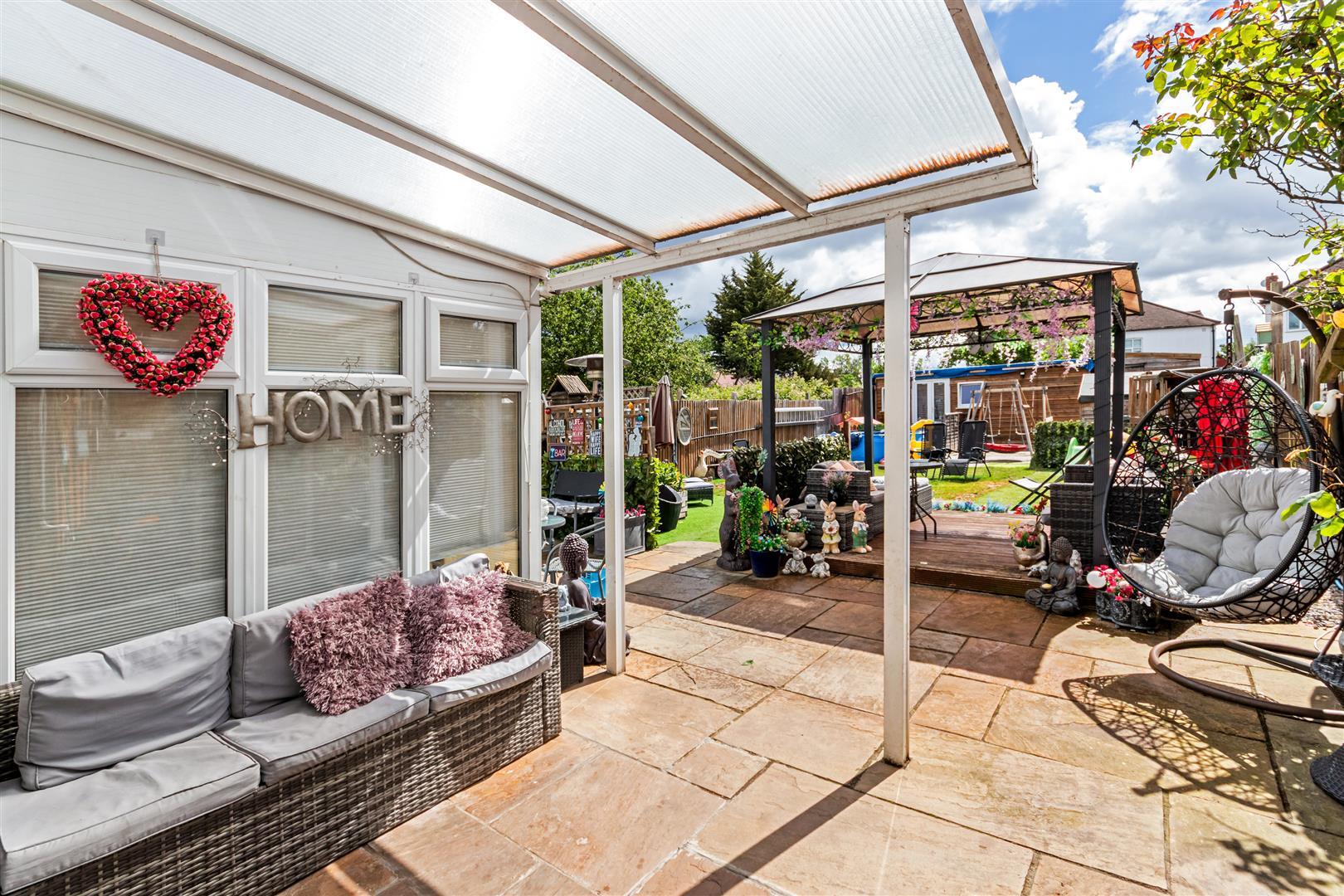 Property Image 385fcb61-73c1-46f6-b489-452db3cd877b