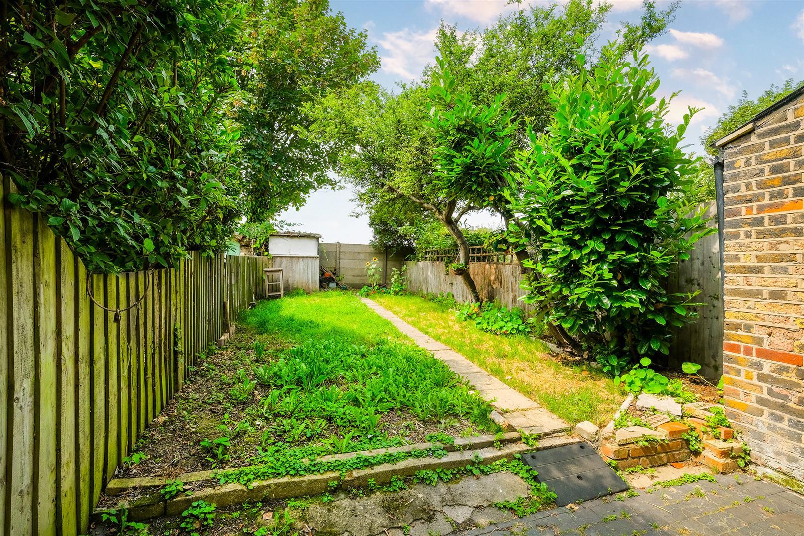 Property Image 38738361-e41b-480e-ab85-83b0701c9621