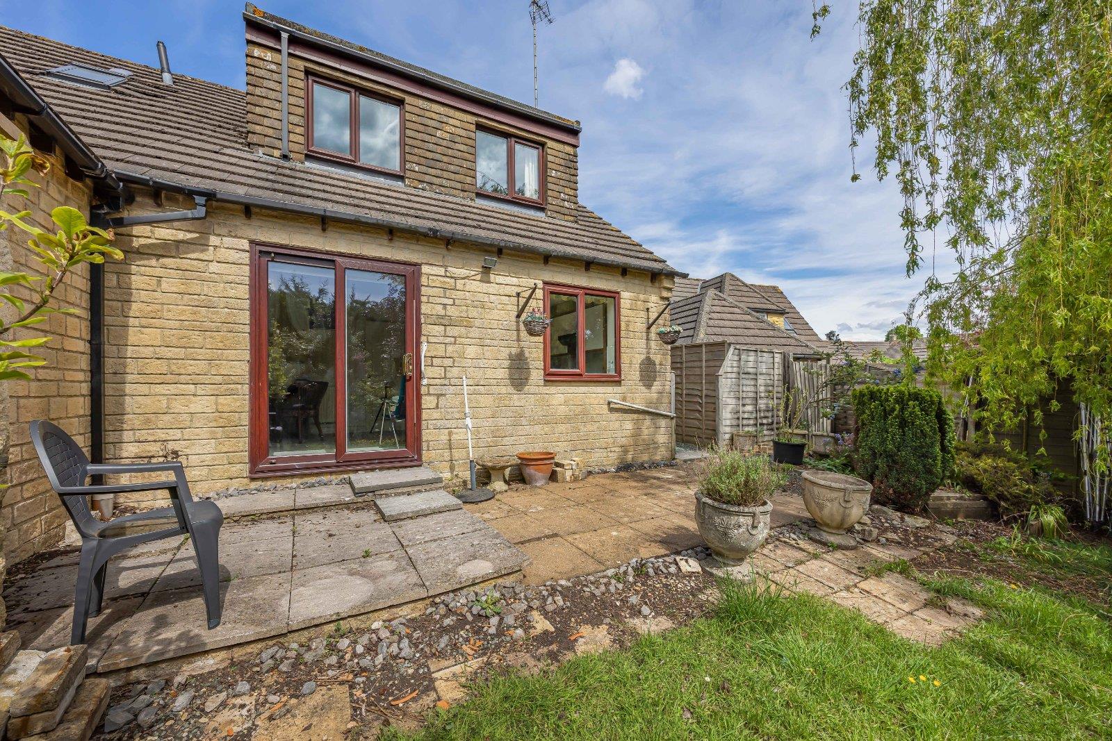 Property Image 387ae0be-c81c-4ddf-8332-95635dd4e54b