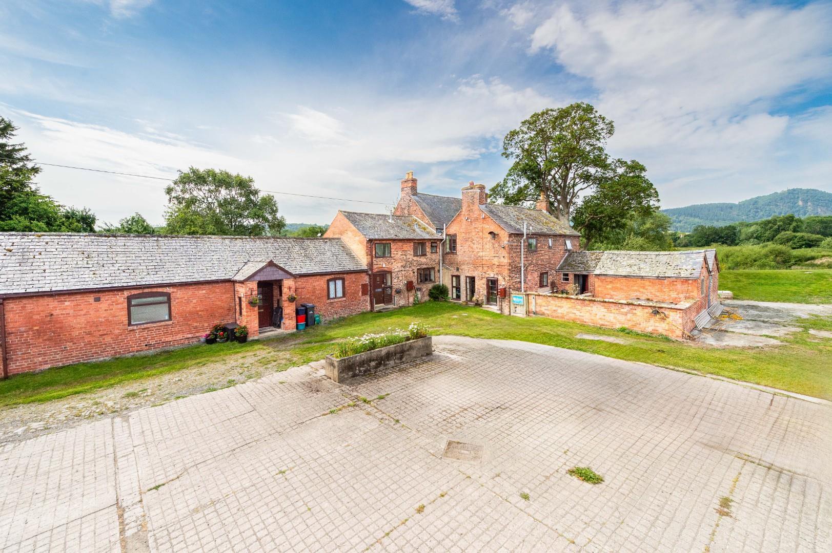 Property Image 388e09ee-8d73-4410-9719-88b93c37a43b