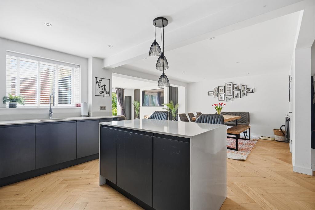 Property Image 388f201c-047f-4d48-85c9-f98e567fde05