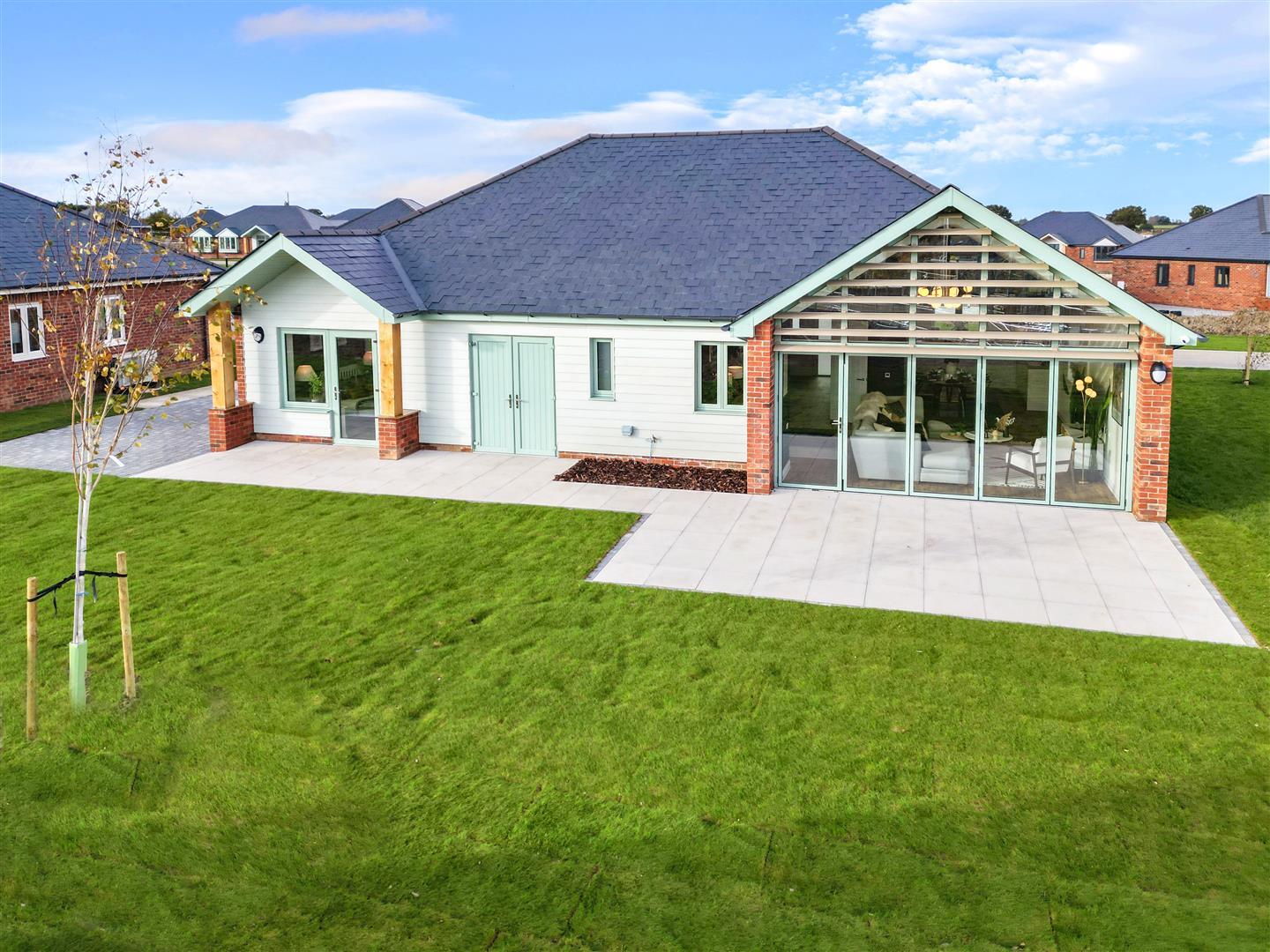 Property Image 389191d9-e527-4ac3-800b-7af1beb95cc7