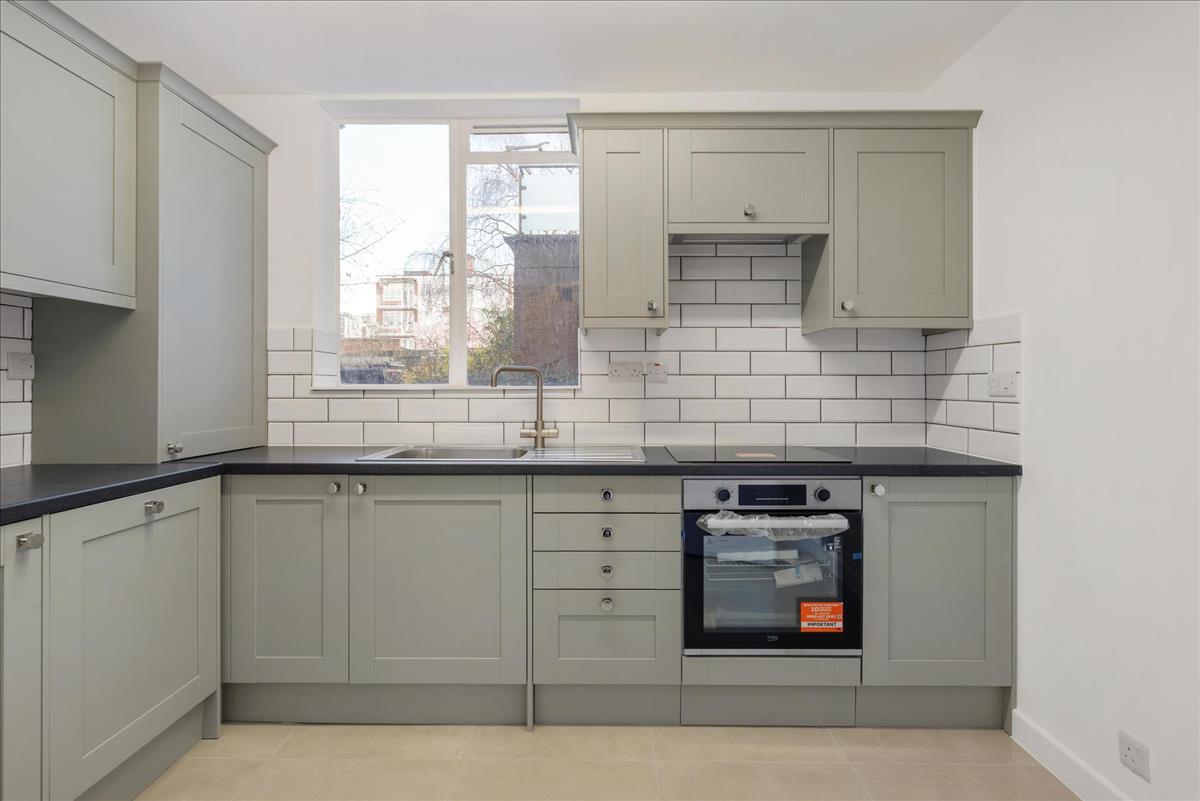 Property Image 38a5385e-a092-4989-82d0-55424f2f5553