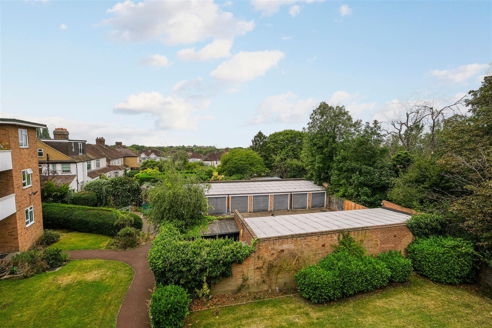 Property Image 38b058ad-46d4-4f6e-b038-3f53ee3835d0
