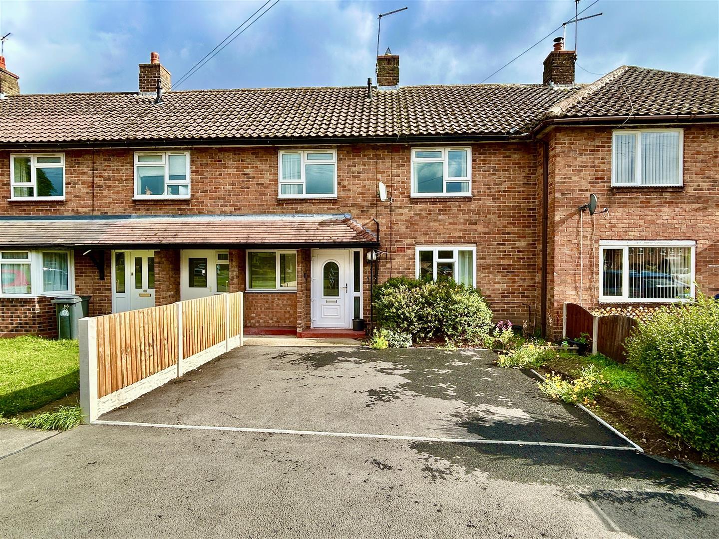Property Image 38b161de-8130-4584-aa7f-4d8df5b0965f