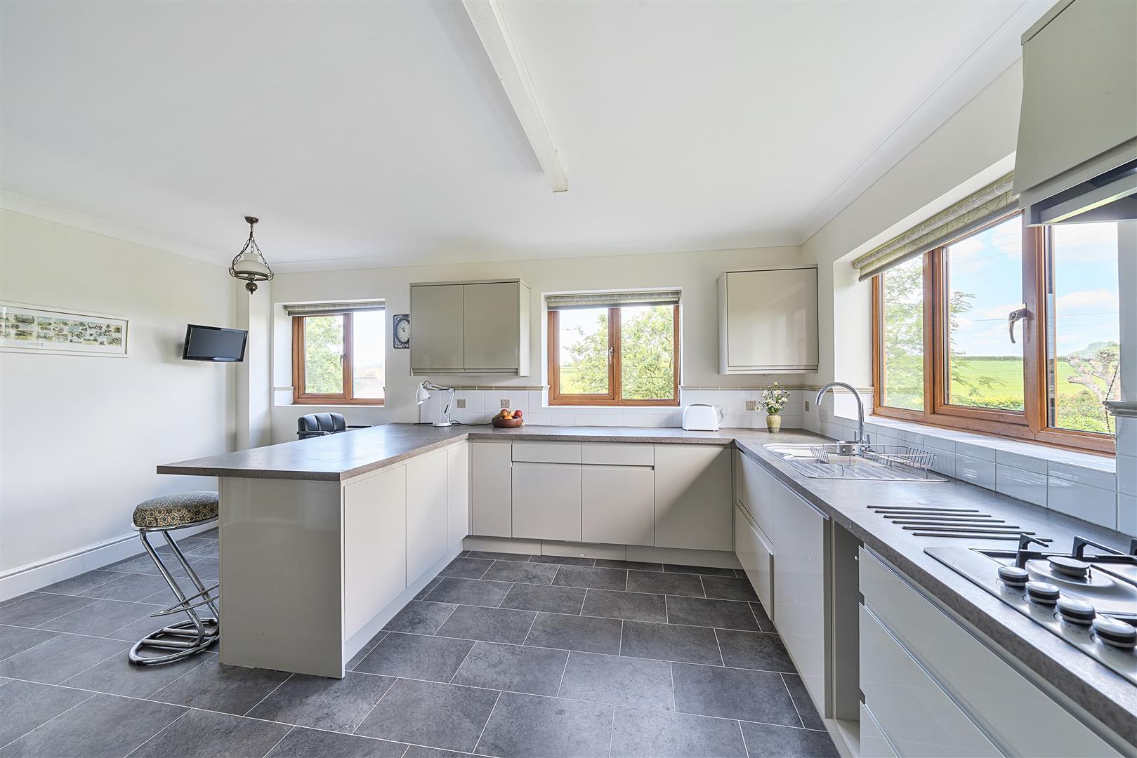 Property Image 38b9a88d-379d-44cc-bc0d-74e8bfdc1dcc
