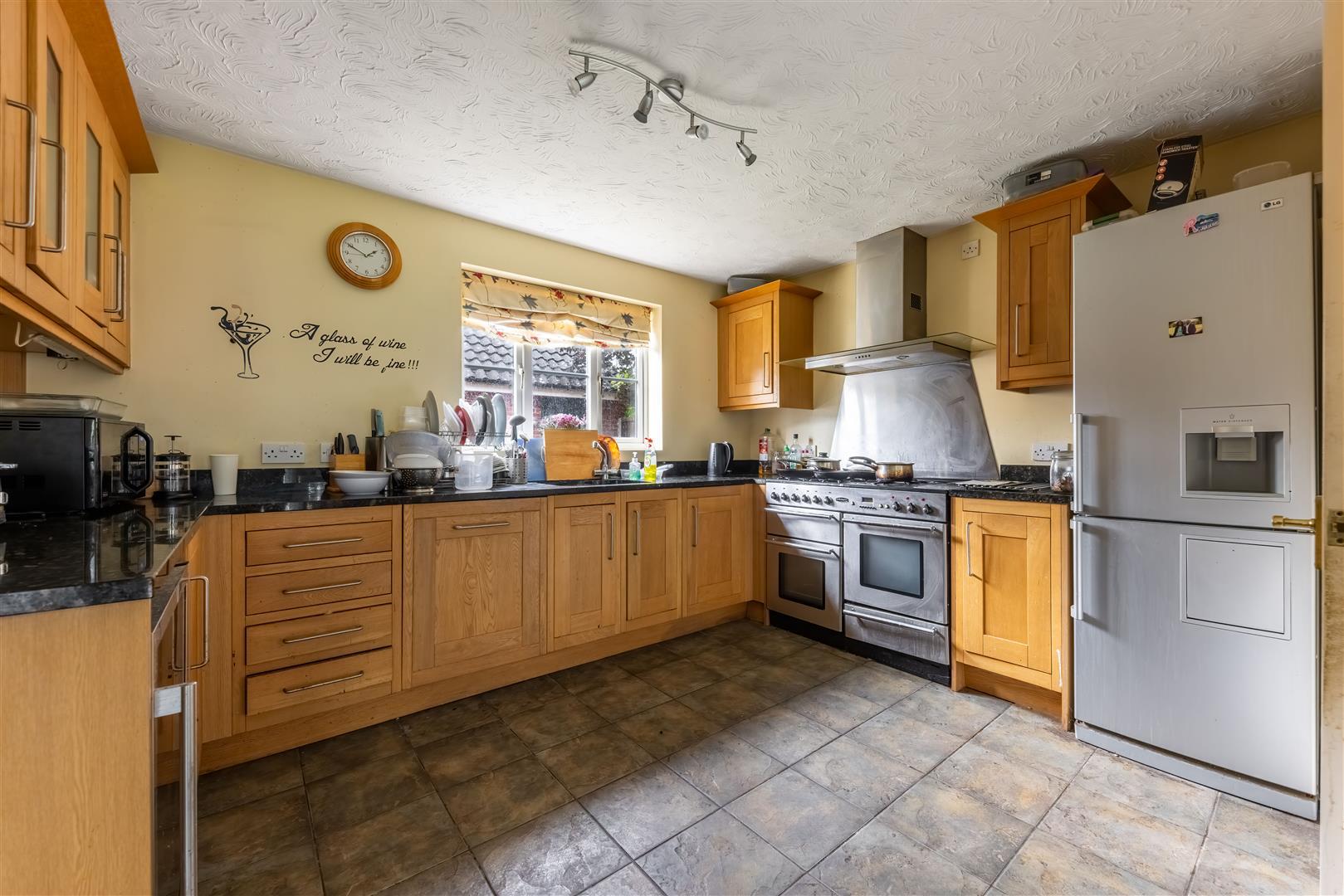 Property Image 38bc37f2-497d-4f59-83b4-fa0fb4a46b13