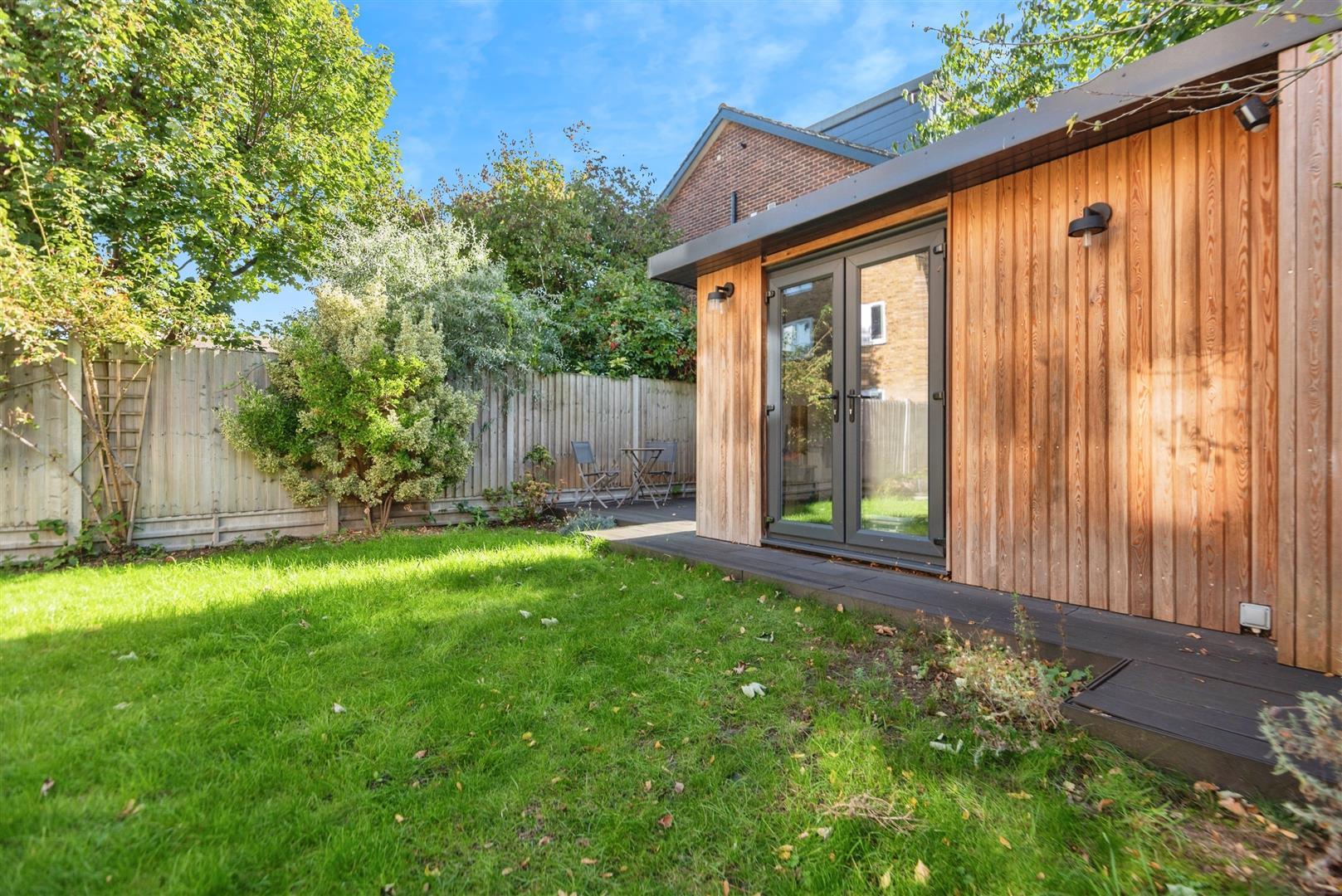 Property Image 38be699a-a727-4814-8c70-0dc52df84ffa