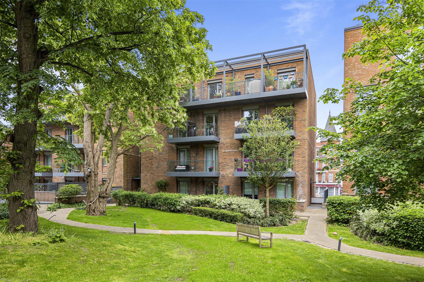 Property Image 38c33135-16eb-4e17-9bd4-20303baf53f8
