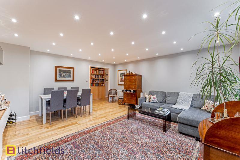 Property Image 38c6a5cd-7c5b-460f-9633-b2c50eba58a0
