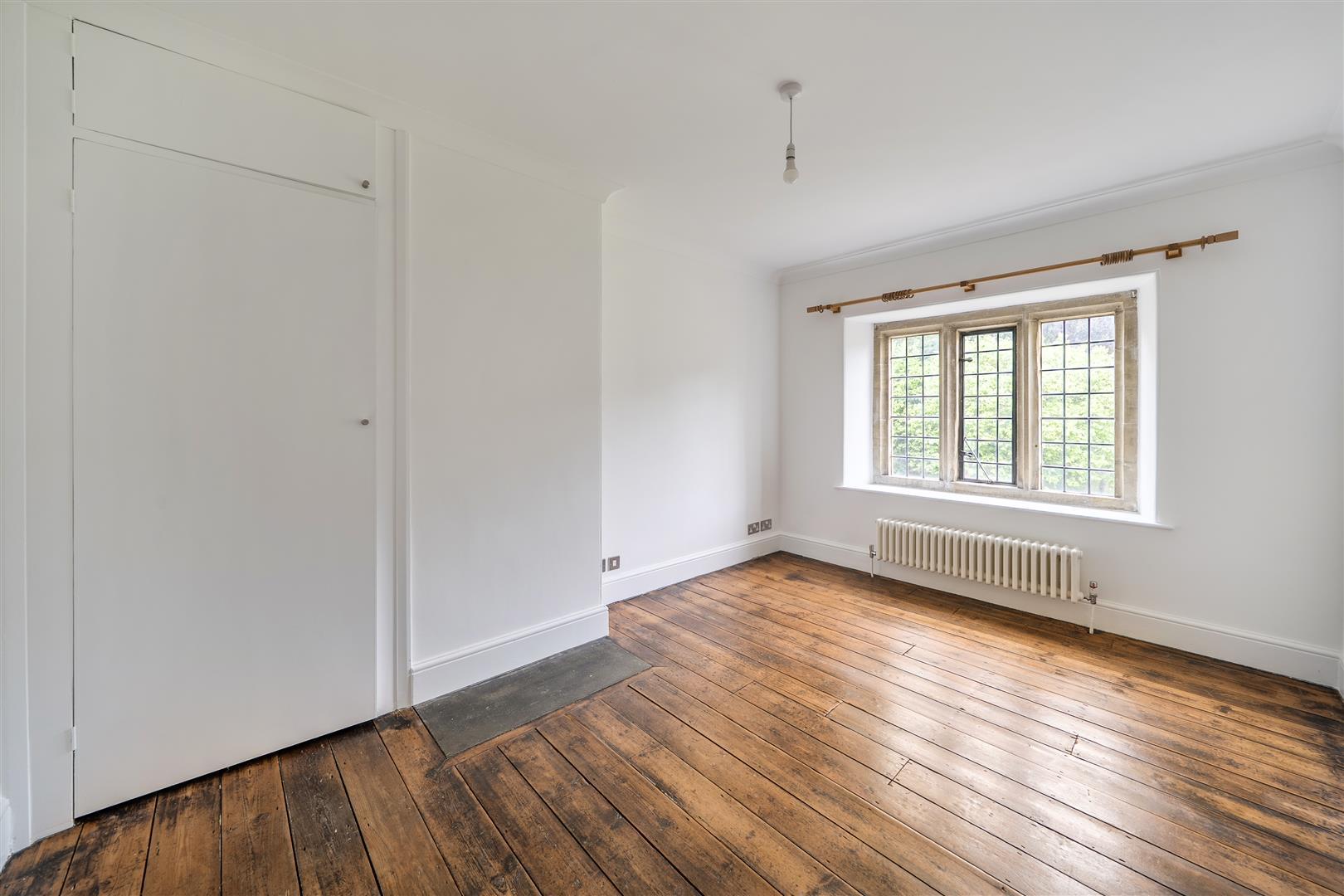 Property Image 38c7185c-6fa4-4c0b-8bca-5c4ed8ff9aa2