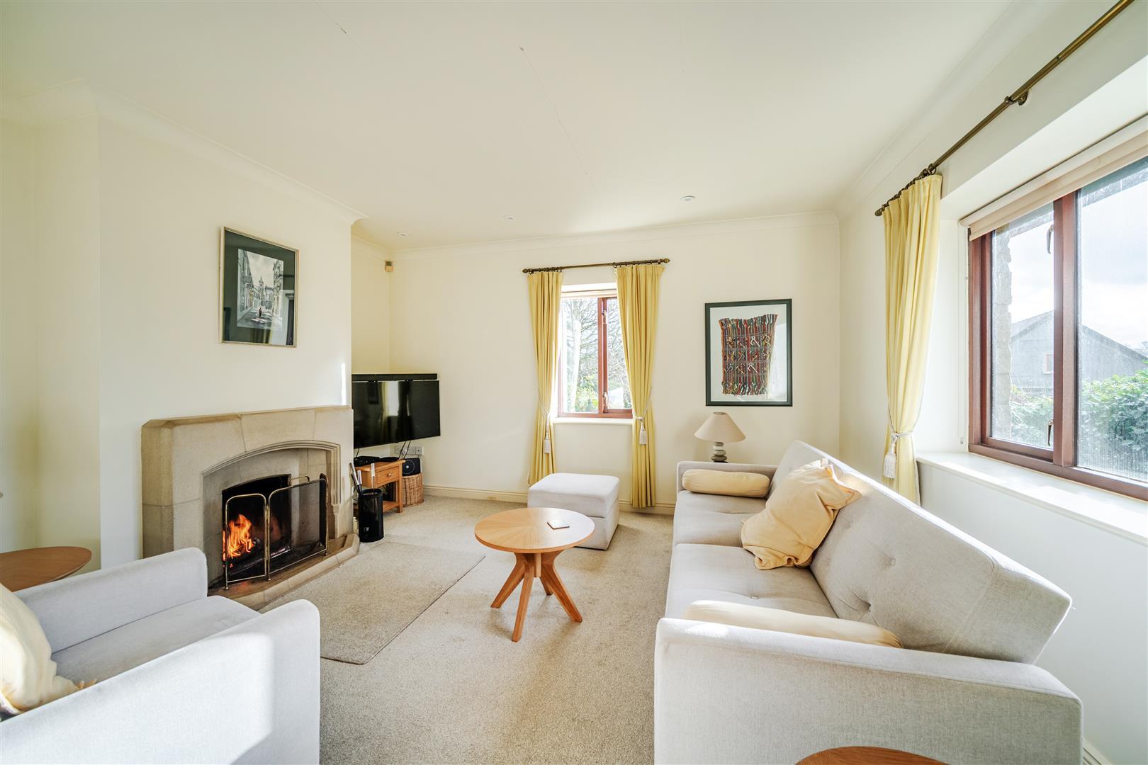 Property Image 38d183c1-8cb0-4169-b38f-87ac04592100