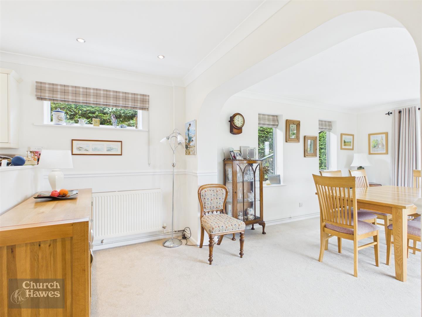 Property Image 38d5d150-6c68-4dd0-8c81-e5125f7c08f3