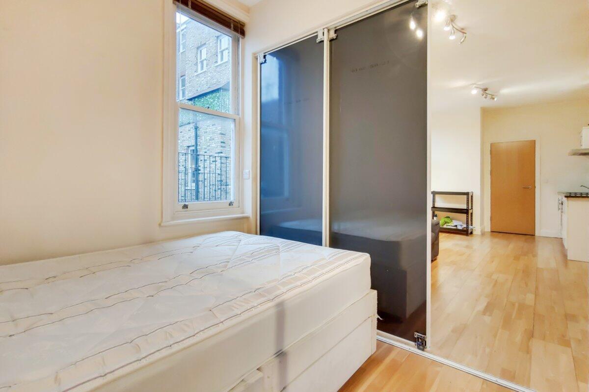 Property Image 38d66f9d-fcba-44af-9766-57c66e9de4e7