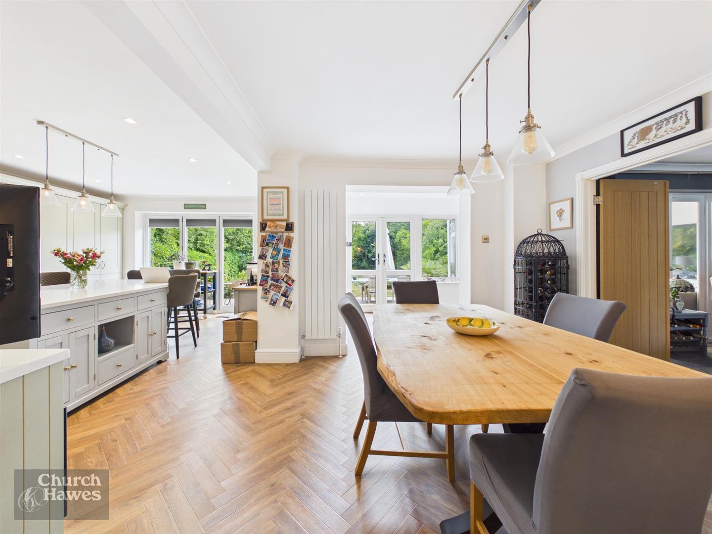 Property Image 38d69446-af64-40d1-b79f-eb8eadab839c