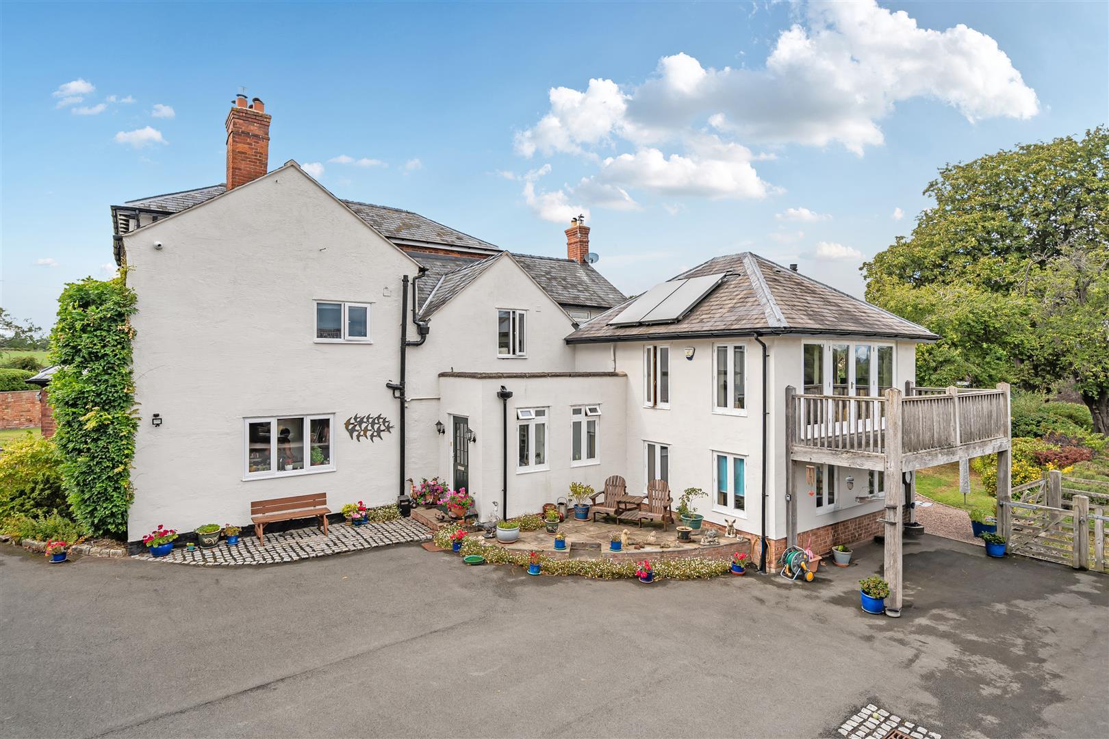 Property Image 38db056d-8ef7-4cf5-90ff-af07bedaabb4