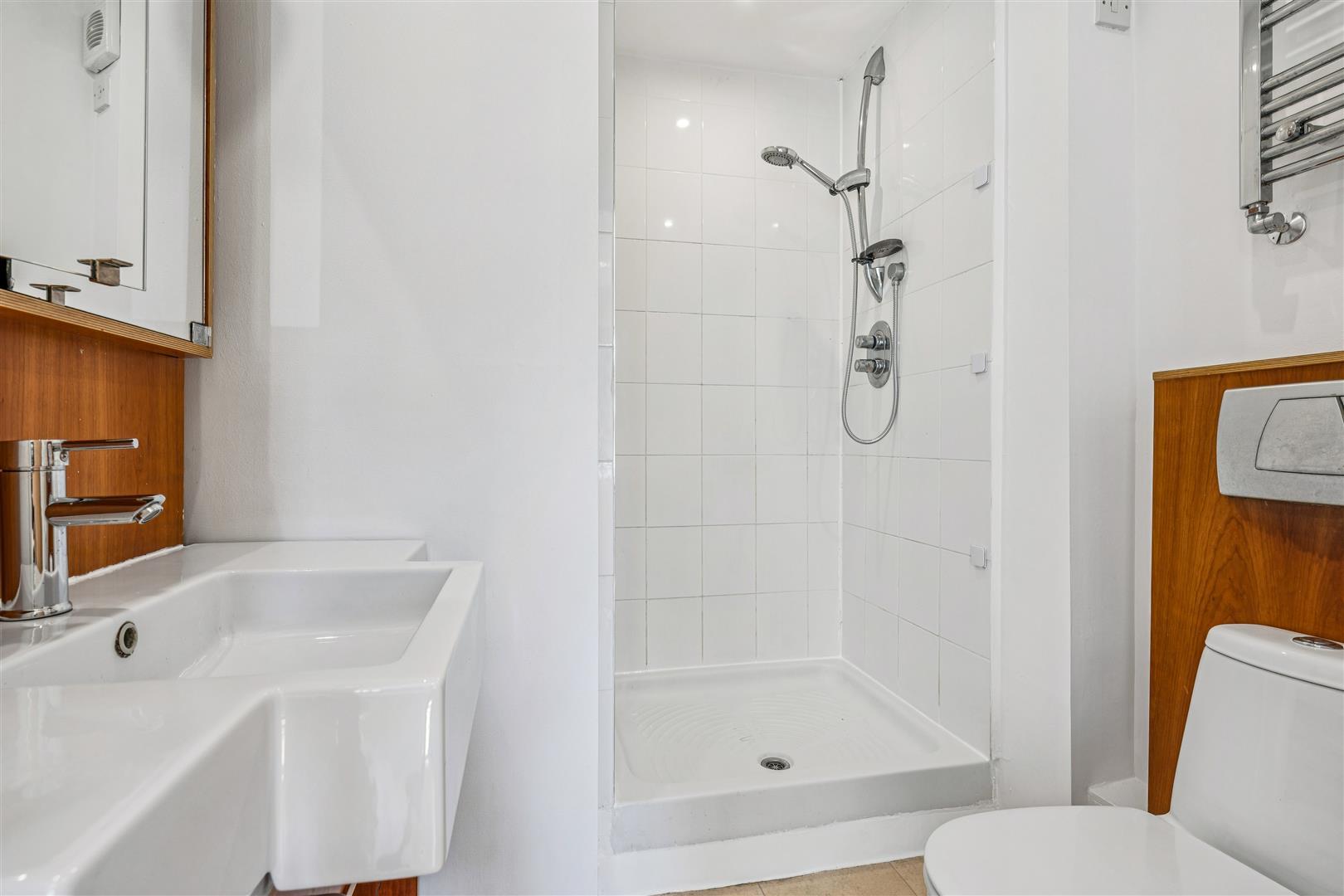 Property Image 38e0232c-649e-426b-83d6-5b371087c4c9