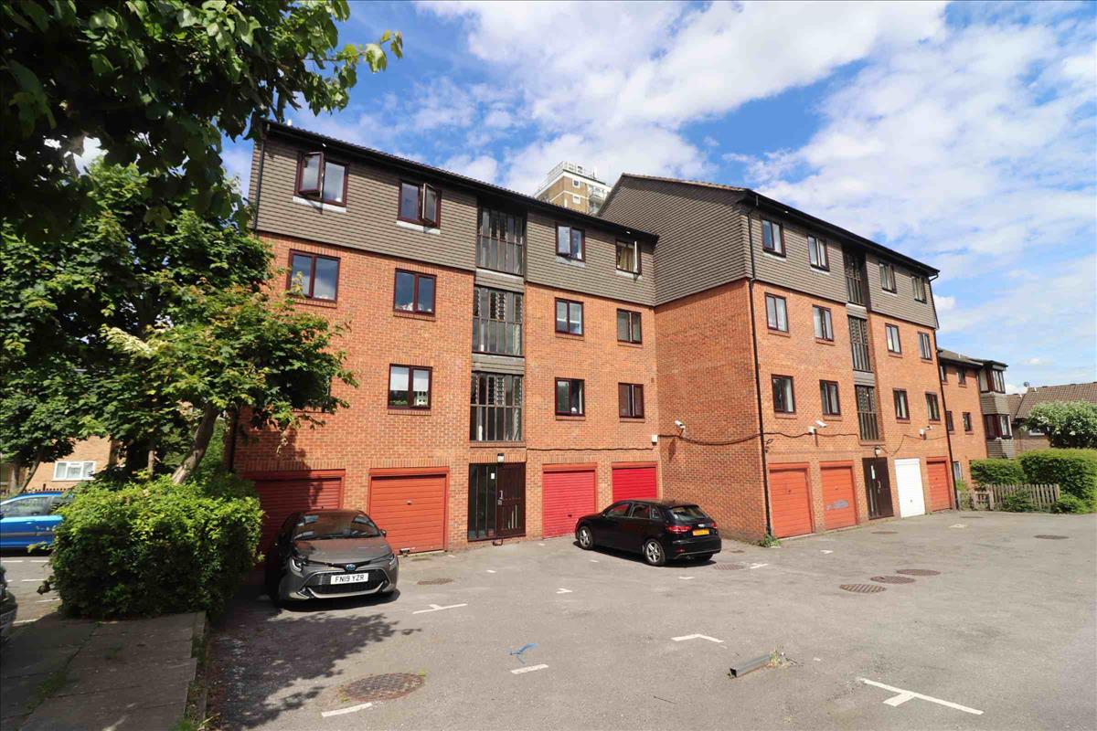 Property Image 38e0bddf-5622-4c6e-ab7f-dda5aaedf543