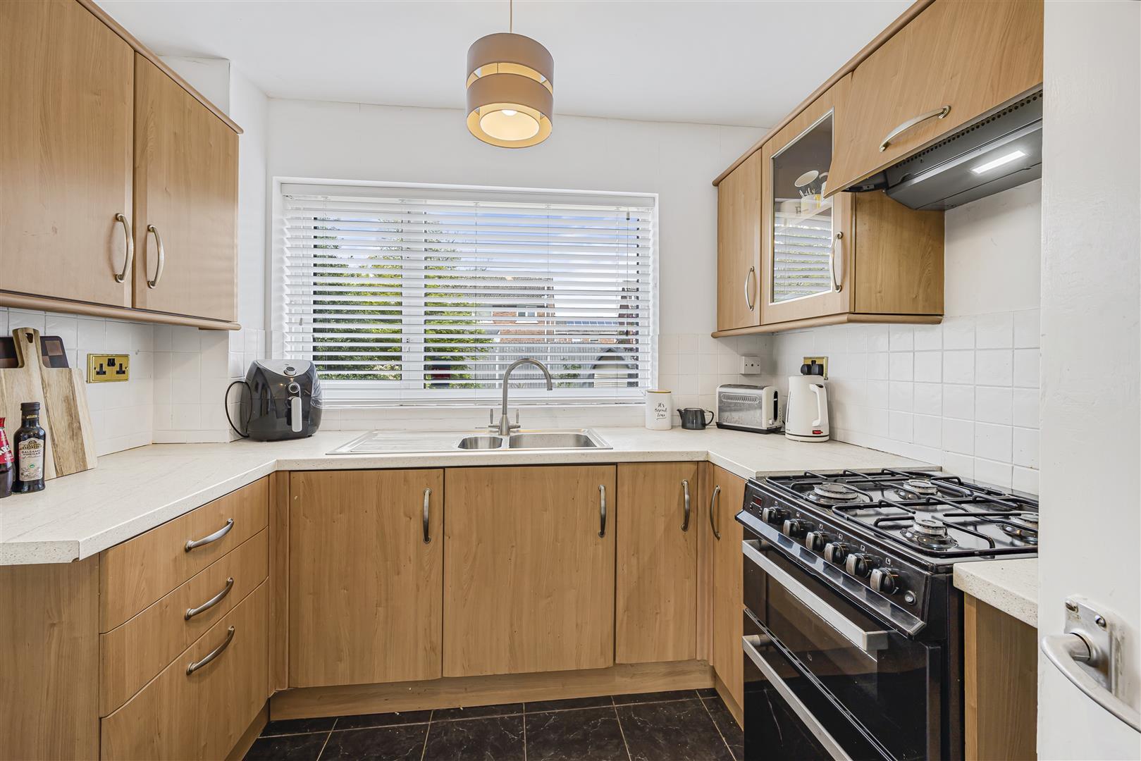Property Image 38eb3a03-648e-4187-a372-7c963fda63a3