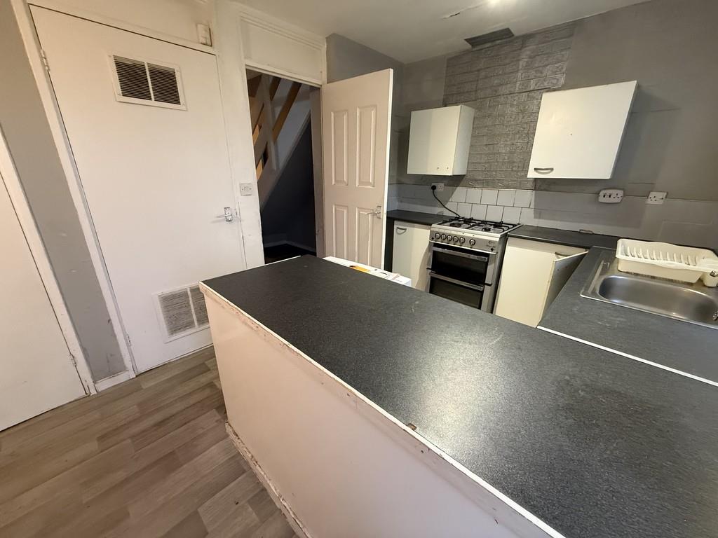 Property Image 38f302d9-0a0a-406d-b463-e4ba0b2c25db