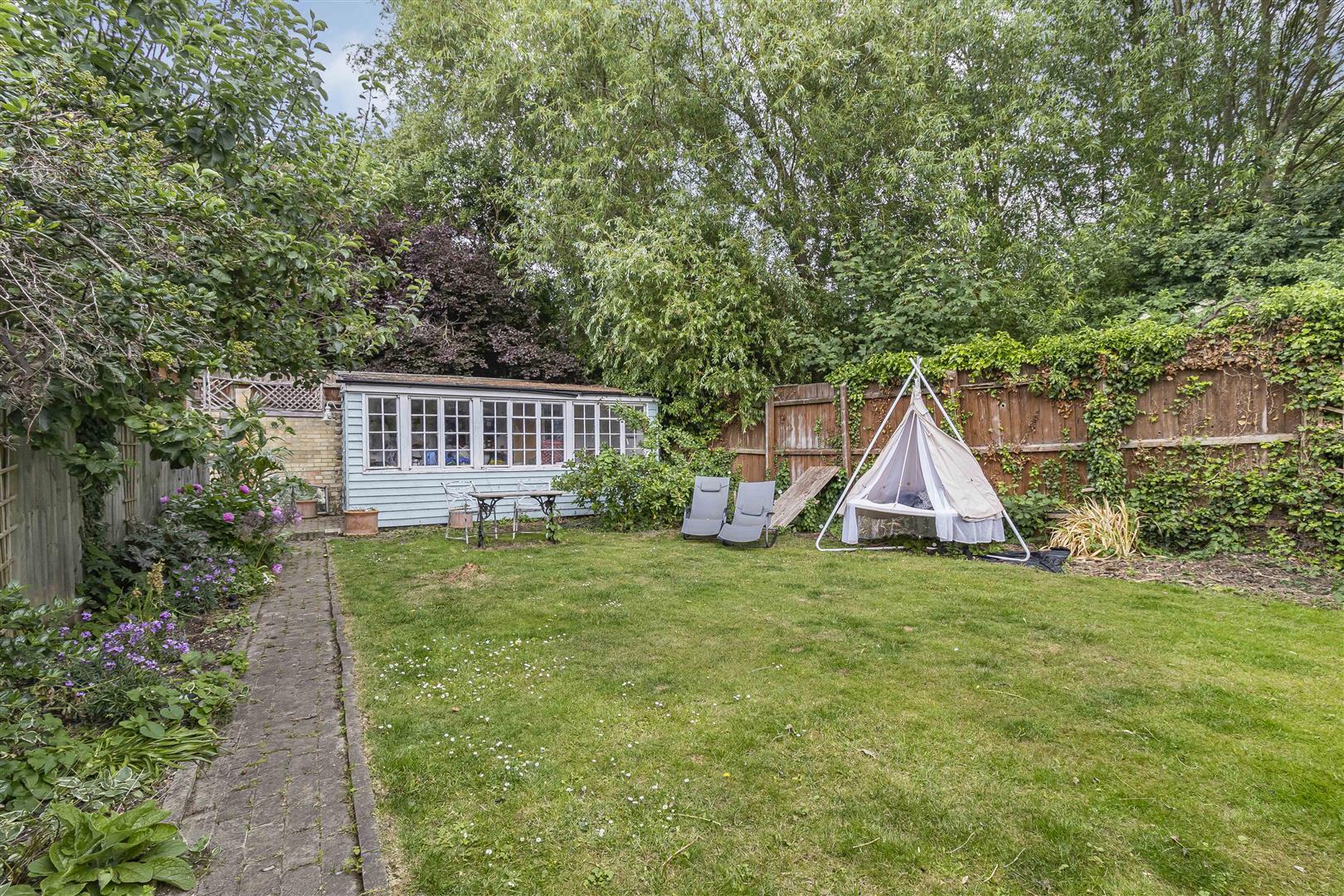 Property Image 38f460a4-57f8-473f-bfc0-8a1ab8cd8b0c