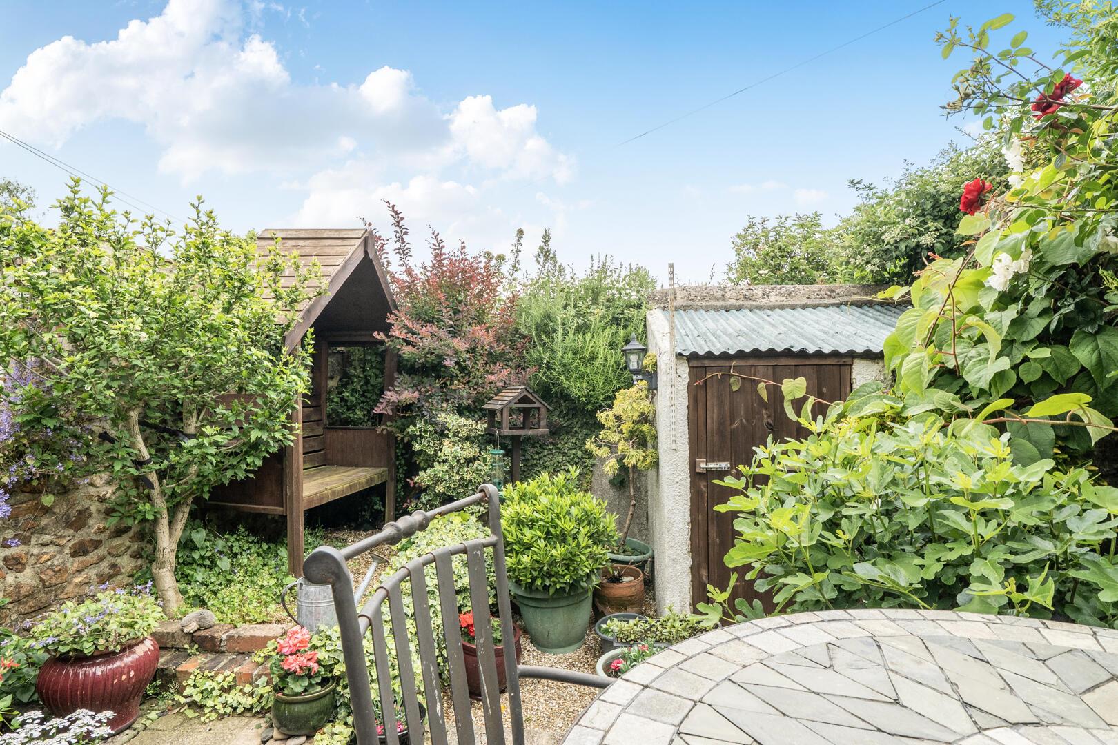 Property Image 38f6295b-224a-412b-a7ac-80387fe3146d