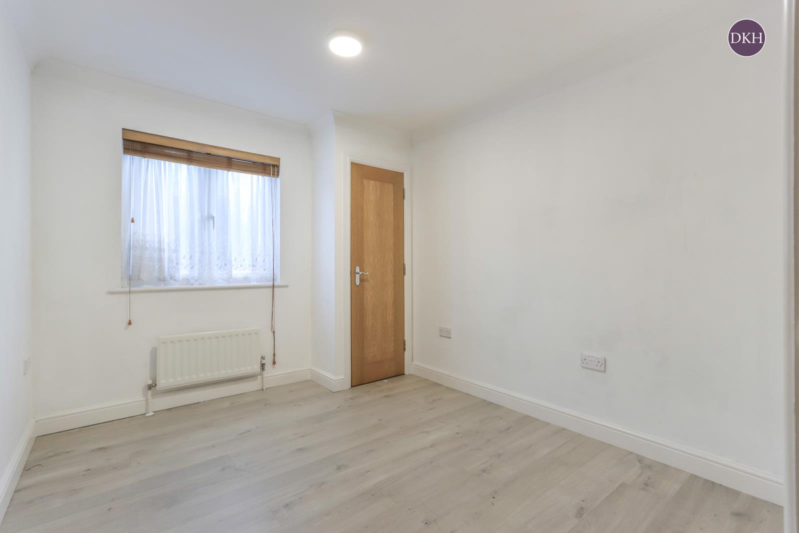 Property Image 38f94f24-b852-452b-9477-72d29bb7a683