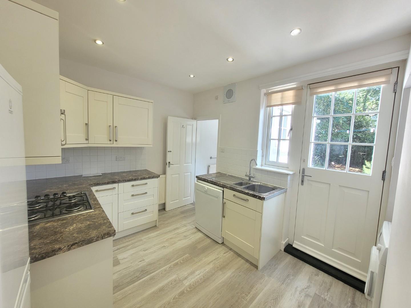 Property Image 38f9631a-d4a8-4bb3-be50-4bc6dd510ea1