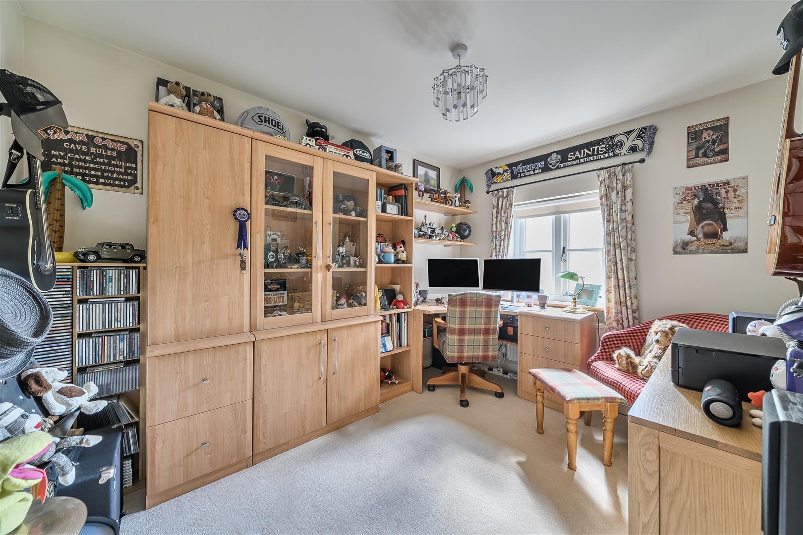 Property Image 38fa2efa-865b-498c-a2af-1e68f80c2cdb