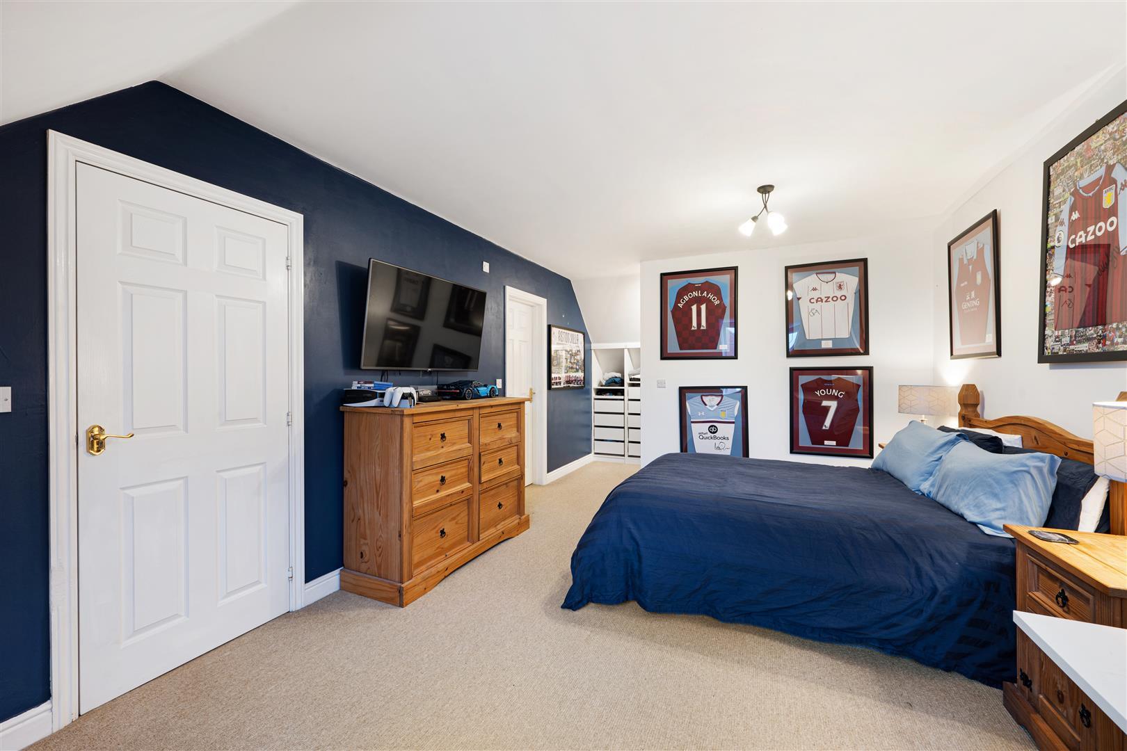 Property Image 390182cf-d513-40de-a90e-15b3794e07c5