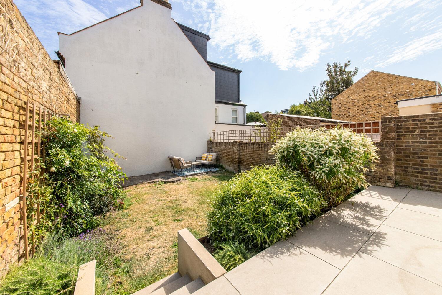Property Image 391b18a4-6e4b-4e96-8eeb-36cdb44f5177