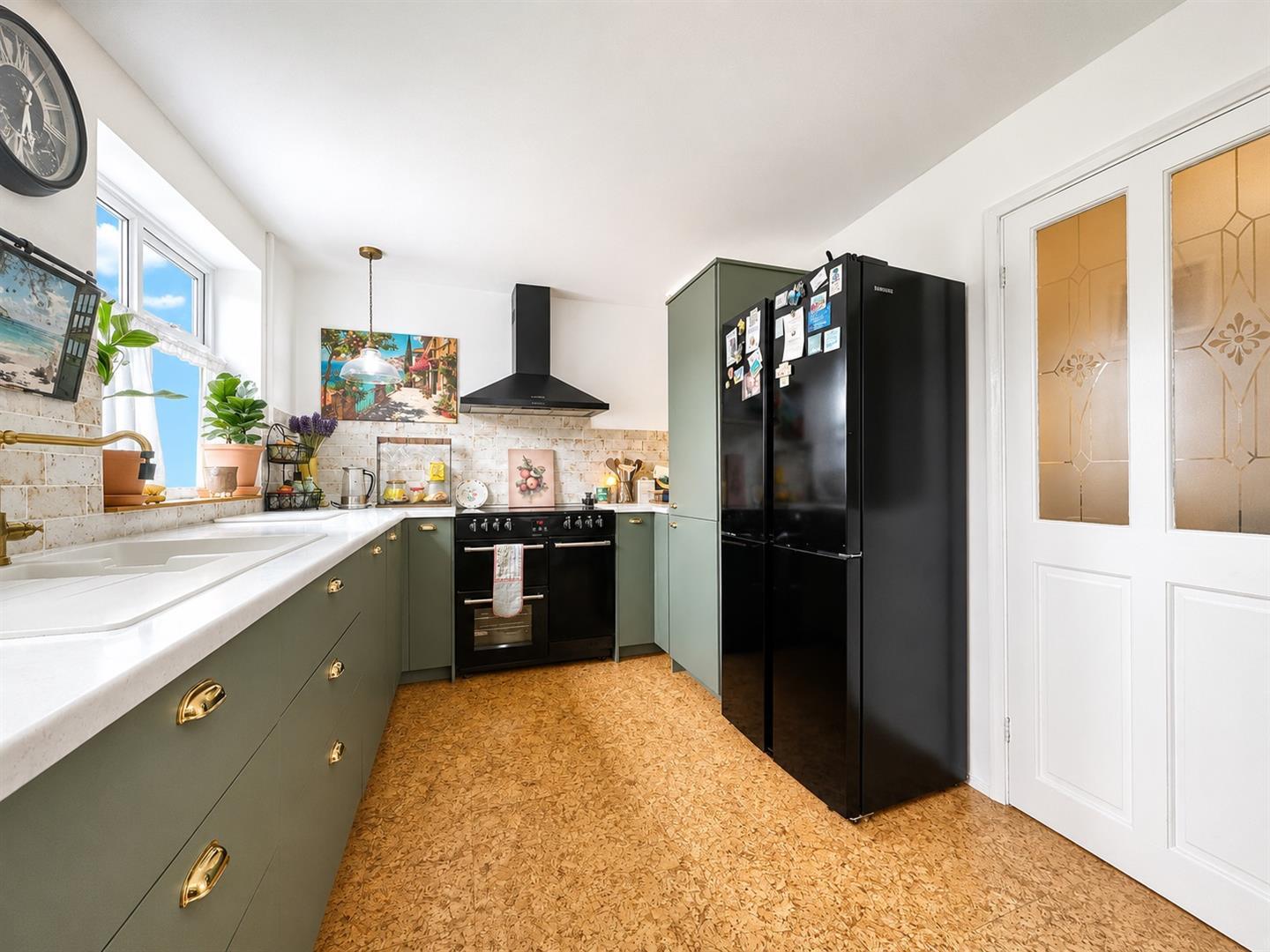Property Image 3922504b-4f4a-4df0-bcf8-3799daf2cf13