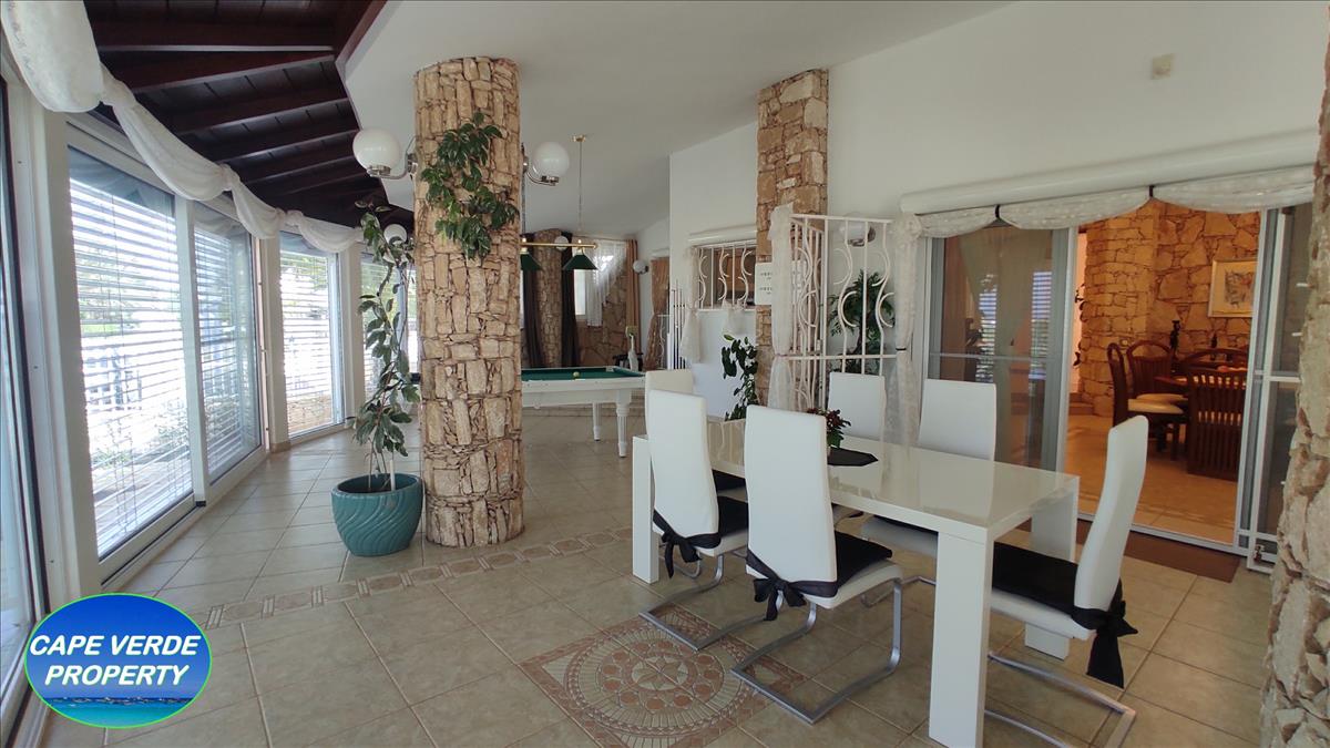 Property Image 3924582d-9e85-4408-946d-4c2fa907ee26