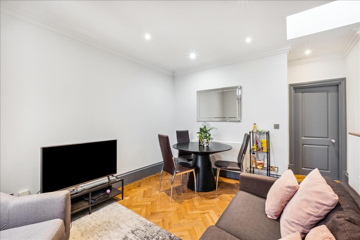 Property Image 392d9567-fdd4-4418-ab14-f58e17cab5bf
