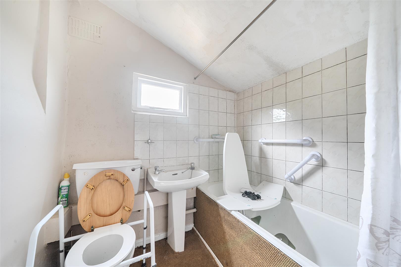 Property Image 392dee63-4e92-4764-b9ab-0cb9eae44d7a