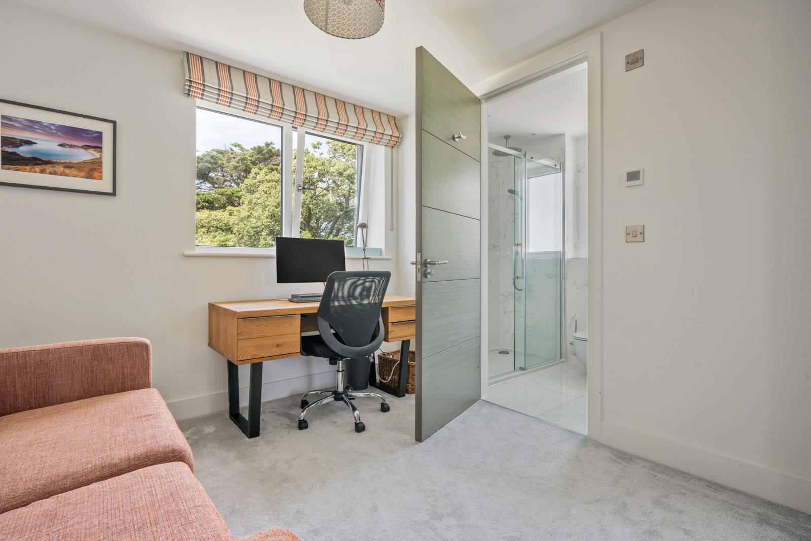 Property Image 3934761e-f6ae-462b-baae-975a38d8b992