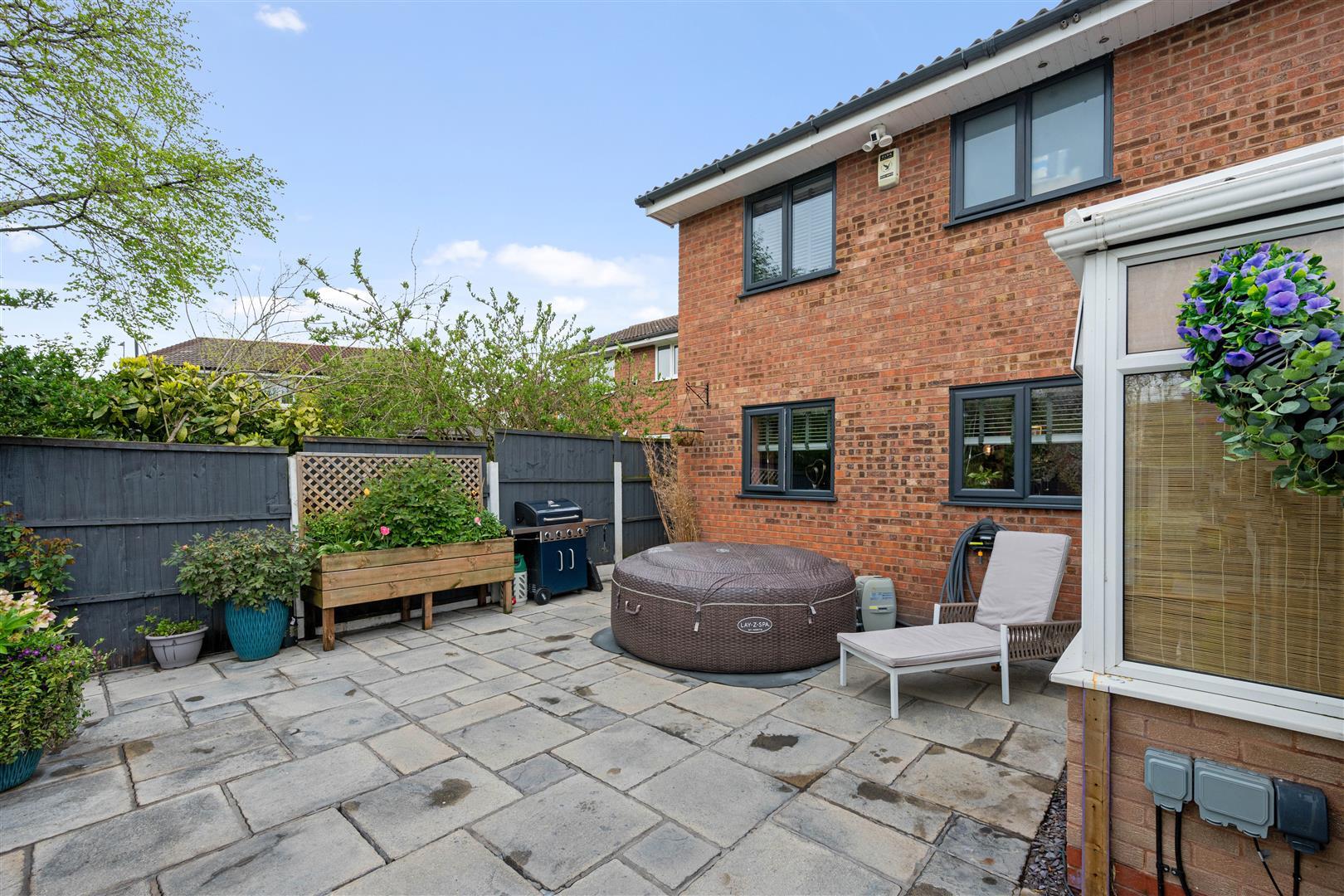 Property Image 3935c2c4-b54d-4f01-a0de-78769f706370
