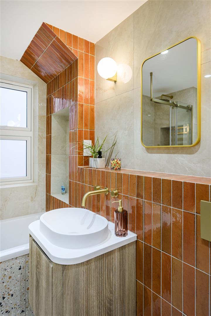 Property Image 3938d0b0-fa29-4d4f-8d8e-a1714038821b