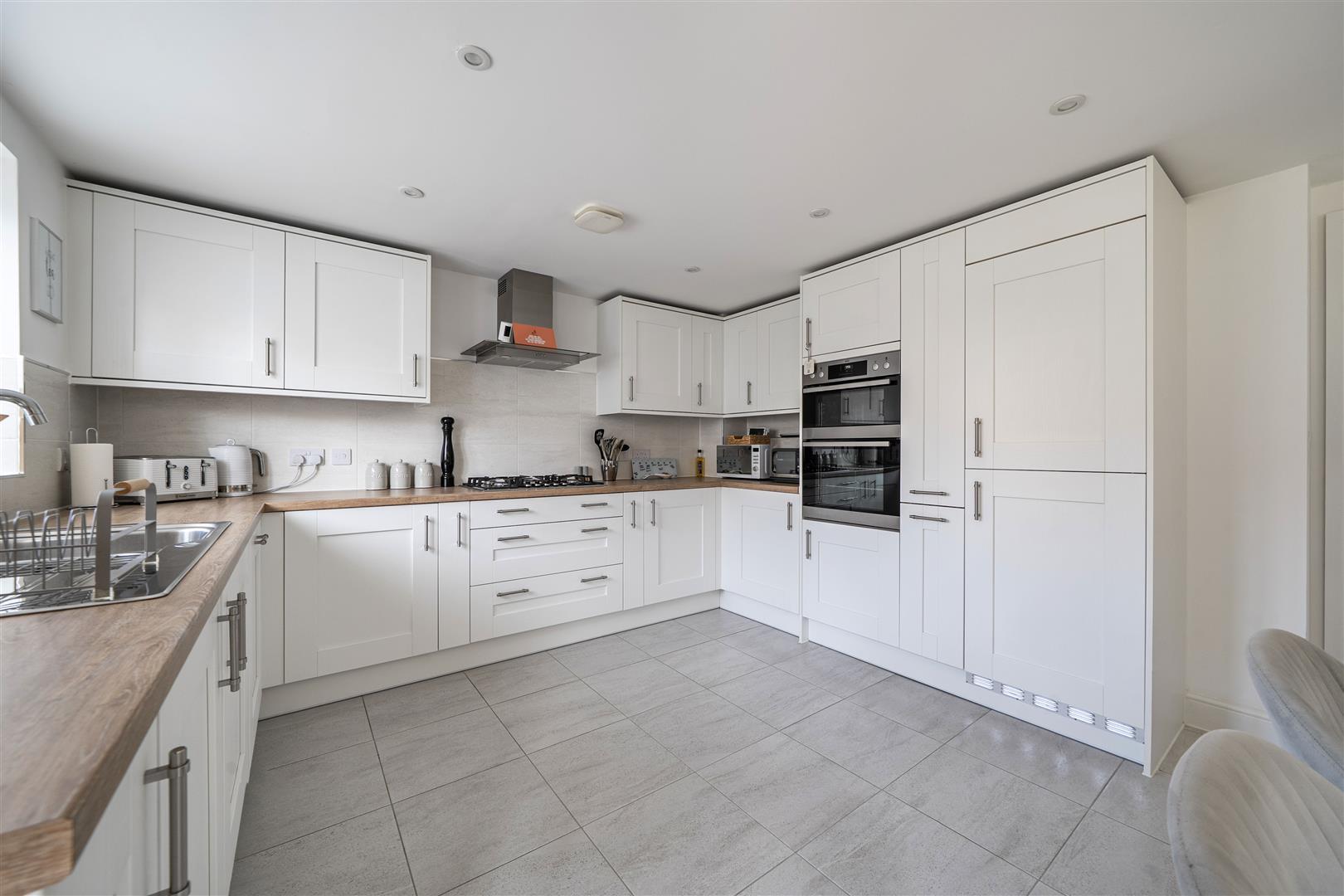 Property Image 393e247a-cb65-4993-b576-0605c705c52b