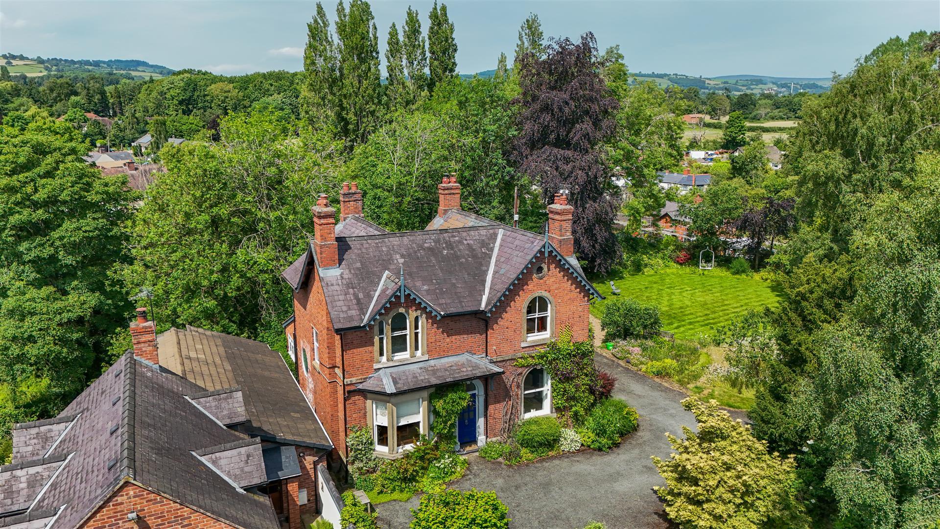 Property Image 3950685c-3eed-4aed-b8ff-eb49ee7d8982