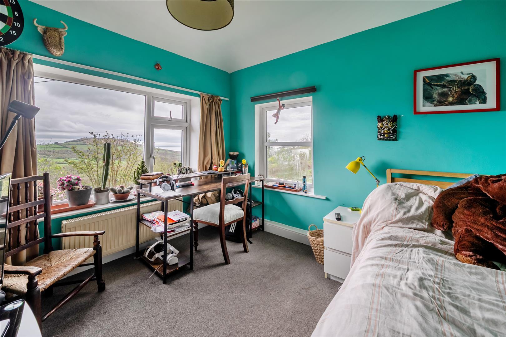 Property Image 39508038-8cb9-4f36-937f-272bc92421f6
