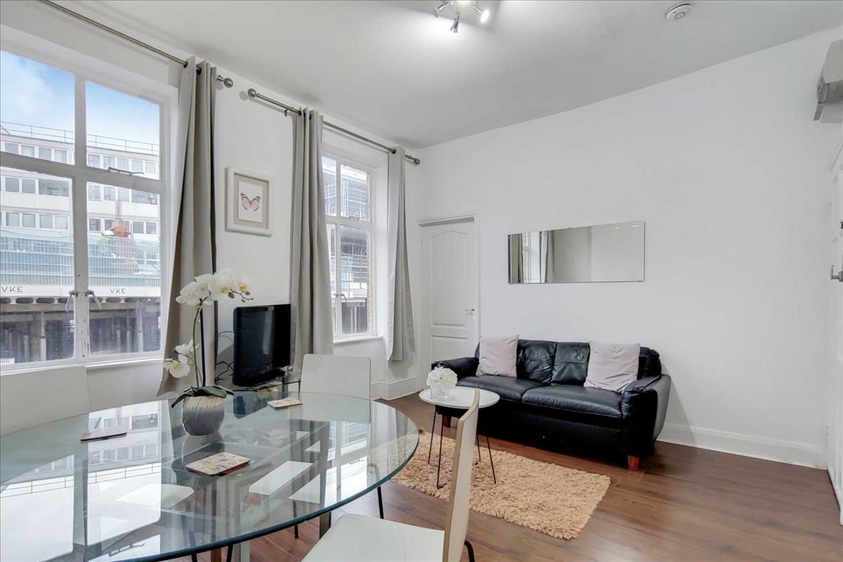 Property Image 395ba1c2-0960-4172-93dc-12fb95fd6858