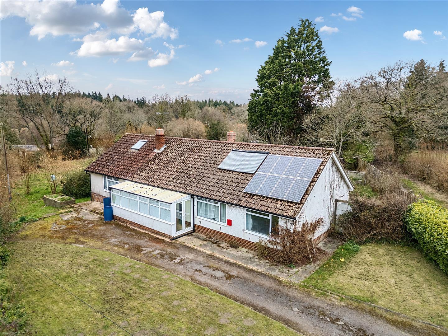 Property Image 395bb43a-2752-47aa-acc9-8d172cda7ffb