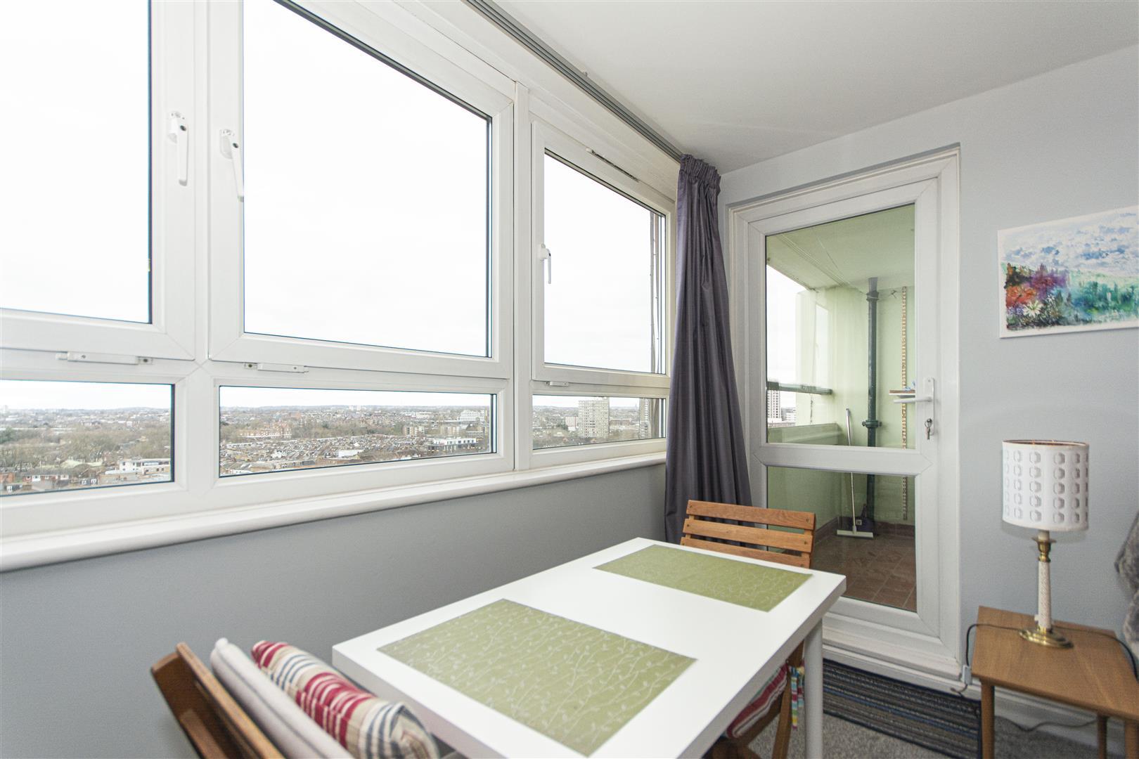 Property Image 396ddf3f-9381-4619-814f-21833bfd2e56
