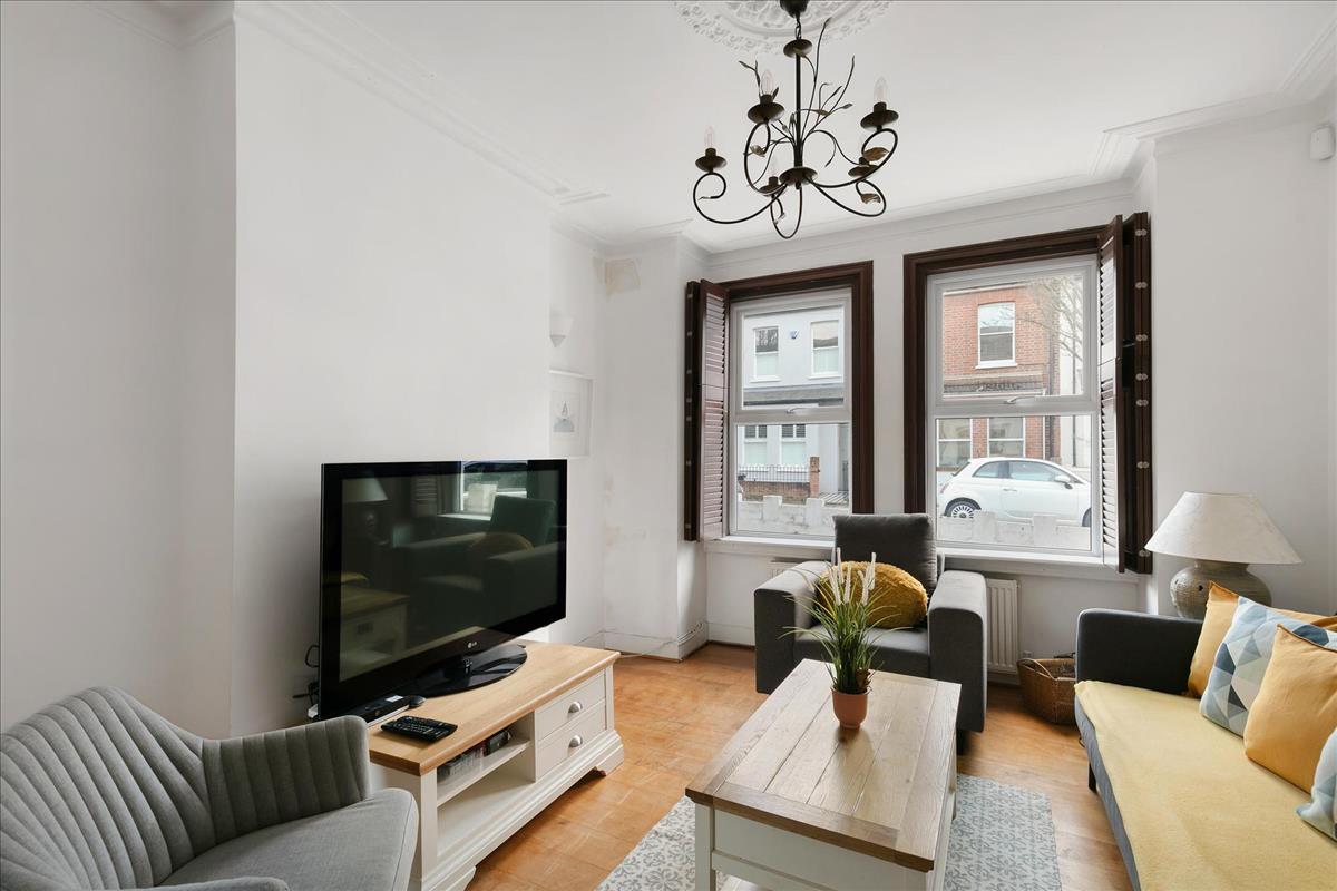 Property Image 3976c6d1-1de3-43aa-8ac3-20058a0894e2