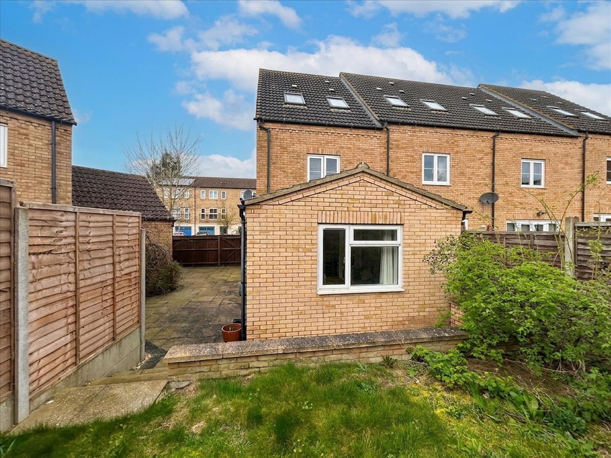 Property Image 3978be0b-edf3-456d-91aa-71f740c13679