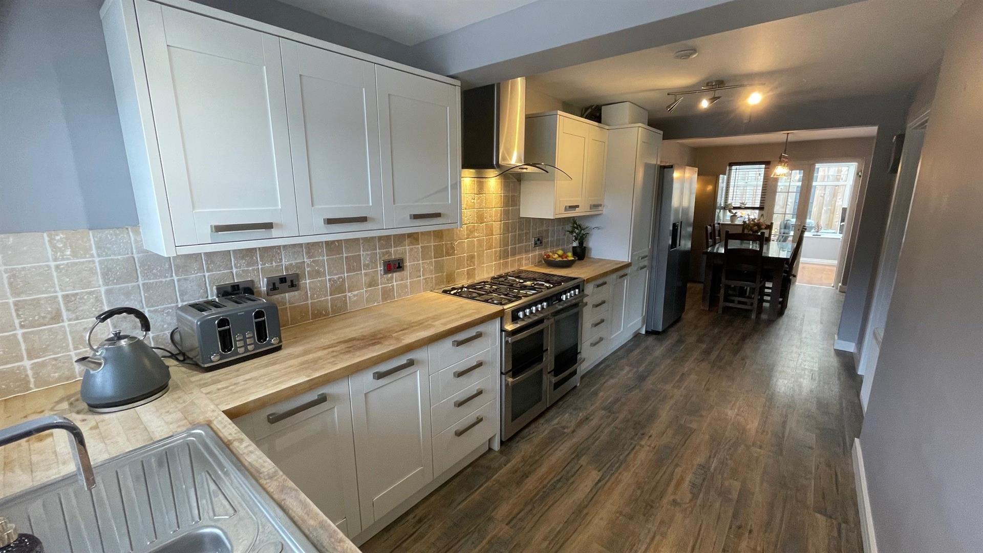 Property Image 397ce6a2-79af-4a0c-a422-019568cfcdae