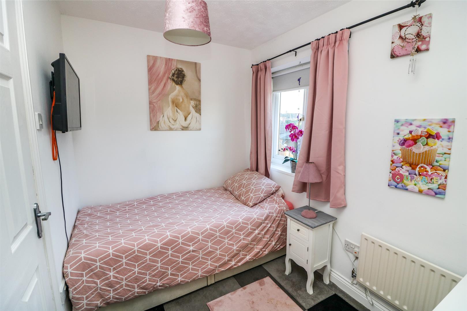 Property Image 39807998-b419-415a-96b8-e130e239f3b0